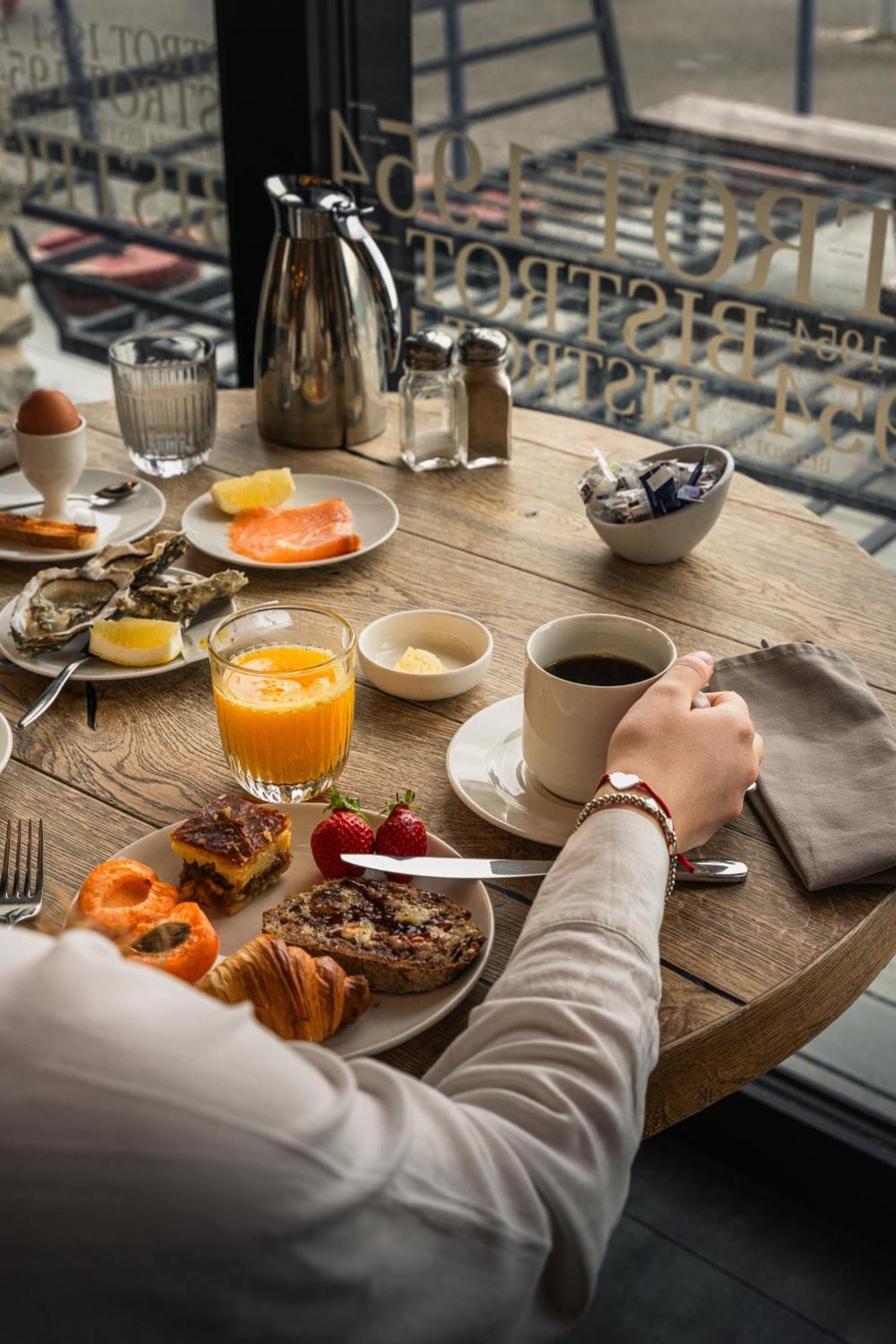 De La Pointe Saint-mathieu - Spa&restaurant Hotel 4*